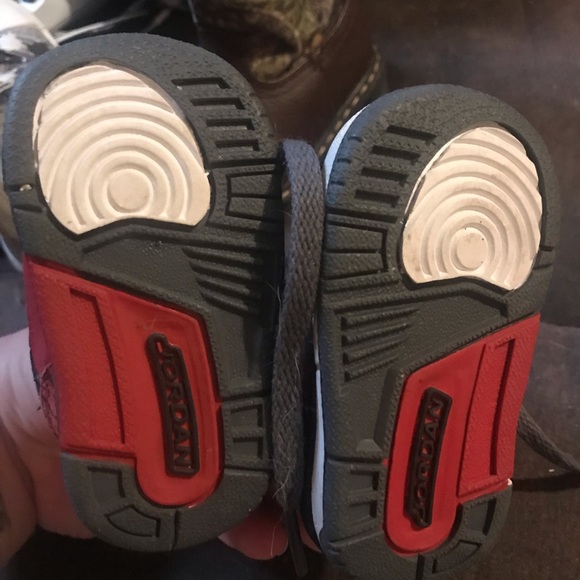 Size 2c infant Jordan’s - Picture 2 of 3